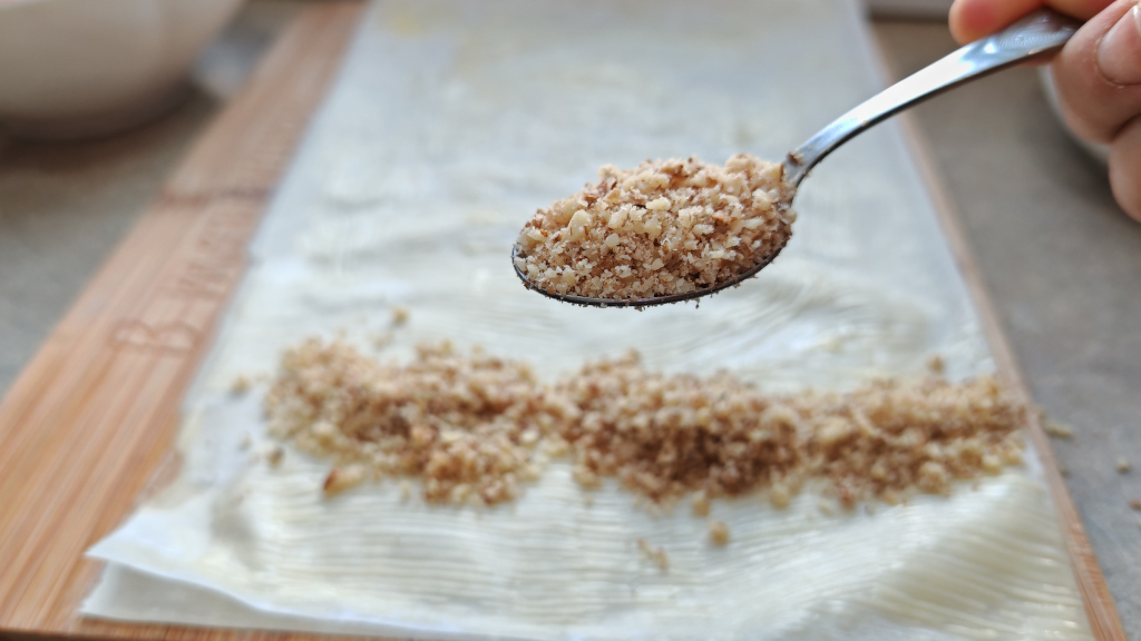 БАКЛАВА С ОРЕХИ И ЛОКУМ -Стъпка-8396