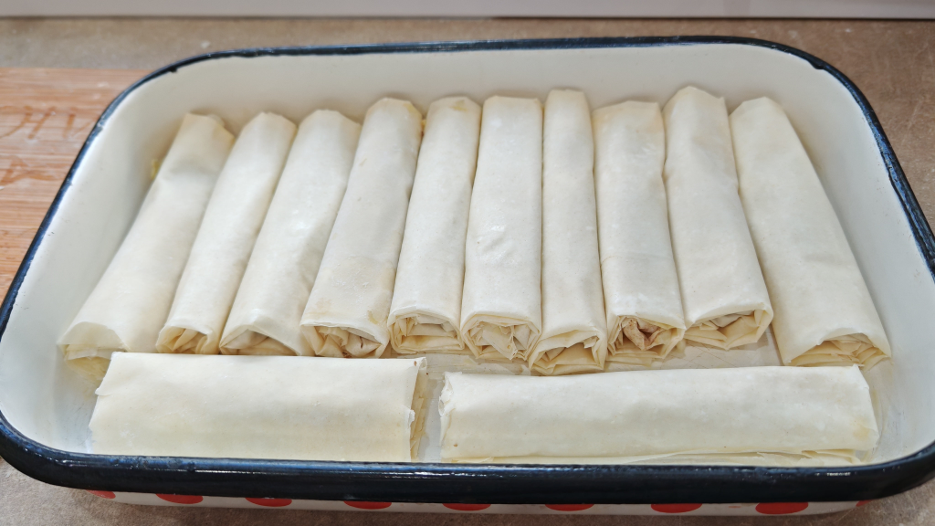 БАКЛАВА С ОРЕХИ И ЛОКУМ -Стъпка-8400