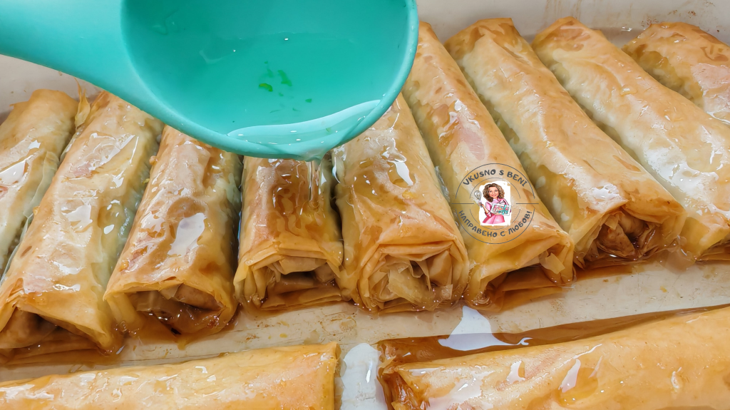 БАКЛАВА С ОРЕХИ И ЛОКУМ -Стъпка-8403